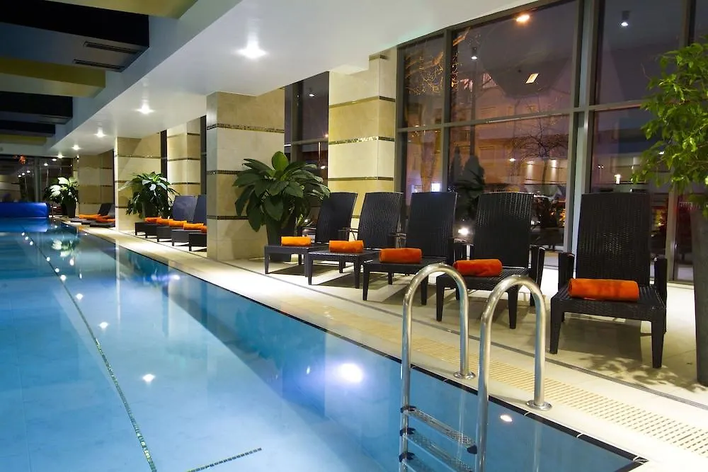 Hotel Divinus Debrecen