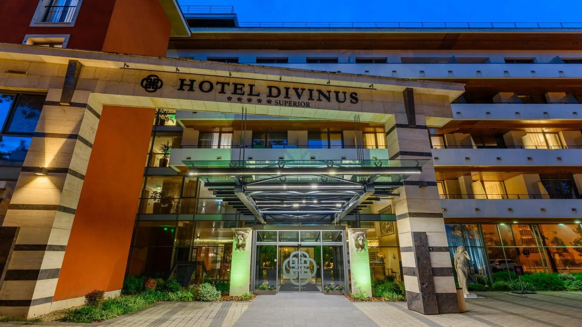 Hotel Divinus Debrecen